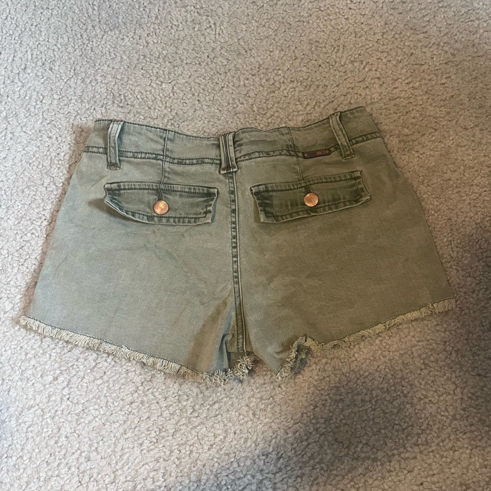 BKE Comfy Olive Green Women's Shorts - Picture 3 of 5